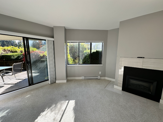 4323 Gallant Avenue, North Vancouver, BC, V7G 1L2 - 10