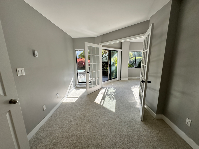 4323 Gallant Avenue, North Vancouver, BC, V7G 1L2 - 14
