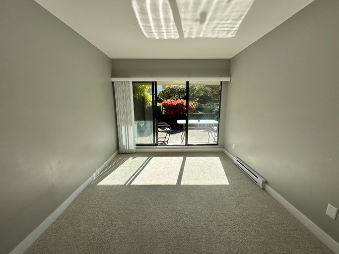 4323 Gallant Avenue, North Vancouver, BC, V7G 1L2 - 15
