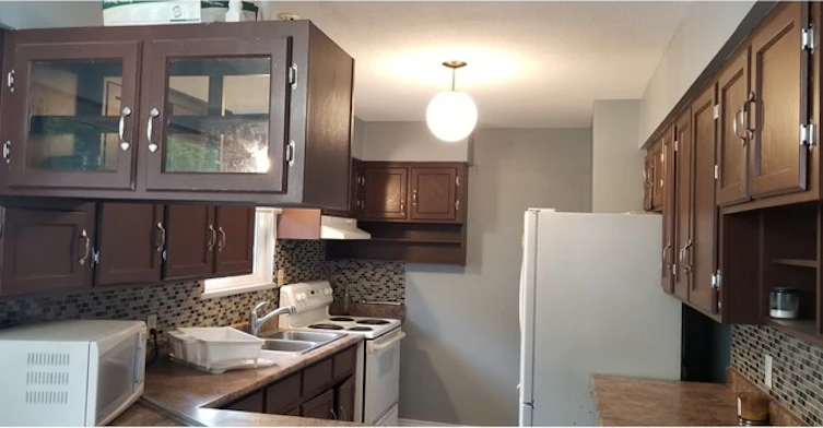 620 East 63rd Avenue, Vancouver, BC, V5X 2K4 - 5