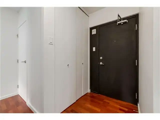 1209 6 Street Southwest, Calgary, AB, T2R 0Z5 - 2