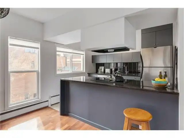 1209 6 Street Southwest, Calgary, AB, T2R 0Z5 - 8