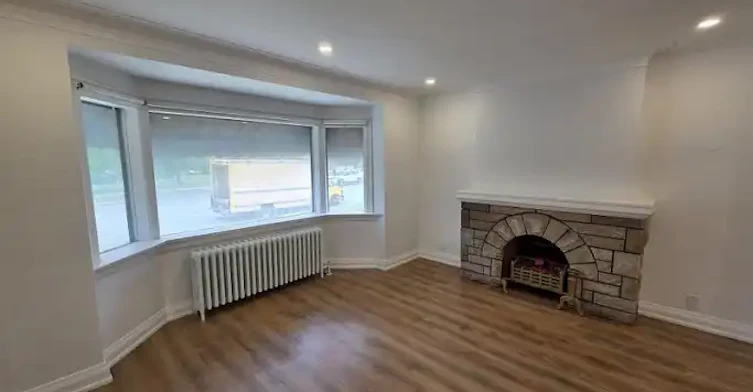 839 Coxwell Avenue, Toronto, ON, M4J 5C2