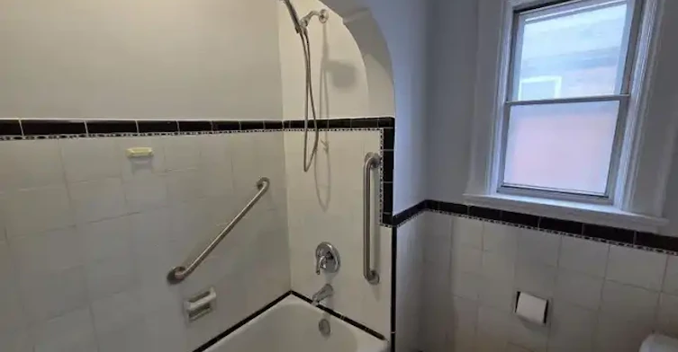 839 Coxwell Avenue, Toronto, ON, M4J 5C2 - 3