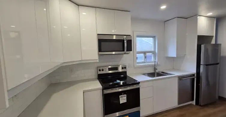 839 Coxwell Avenue, Toronto, ON, M4J 5C2 - 14