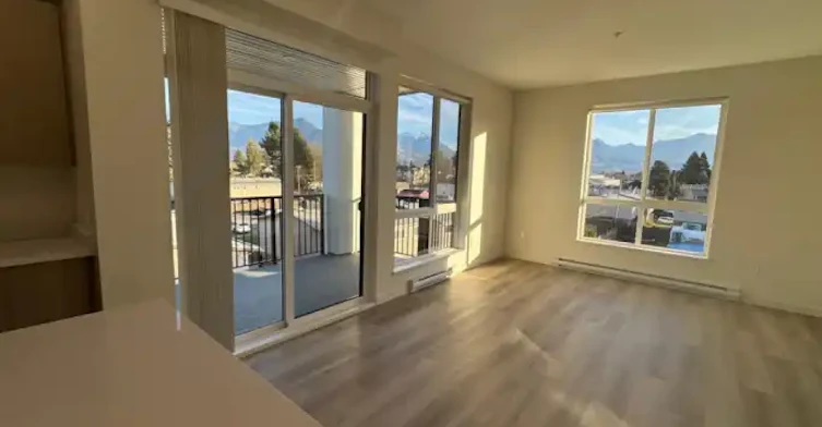 9284 Hazel Street, Chilliwack, BC, V2P 5N6 - 9