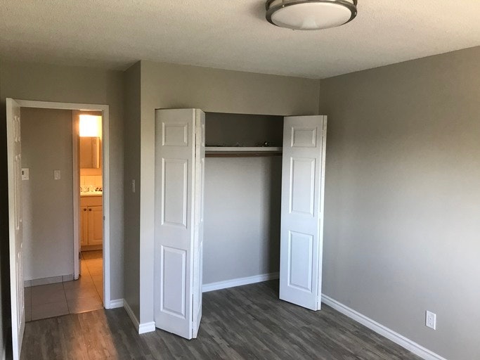 7108 80 Avenue Northwest, Edmonton, AB, T6B 0C6 - 7