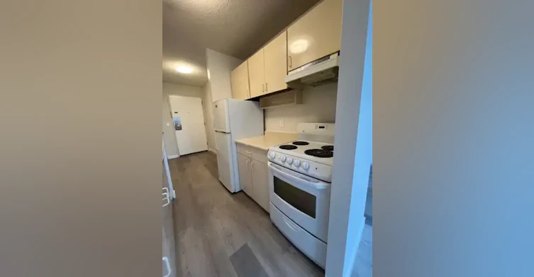 1260 Nelson Street, Vancouver, BC, V6E 1J7 - 10
