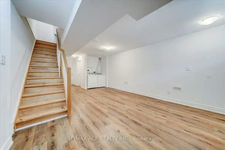 183 Munro Street, Toronto, ON, M4M 2B8 - 7