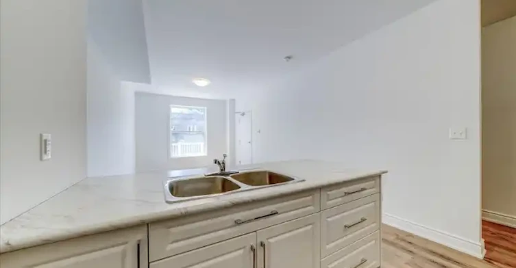 183 Munro Street, Toronto, ON, M4M 2B8