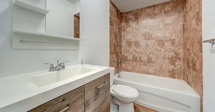 183 Munro Street, Toronto, ON, M4M 2B8 - 11