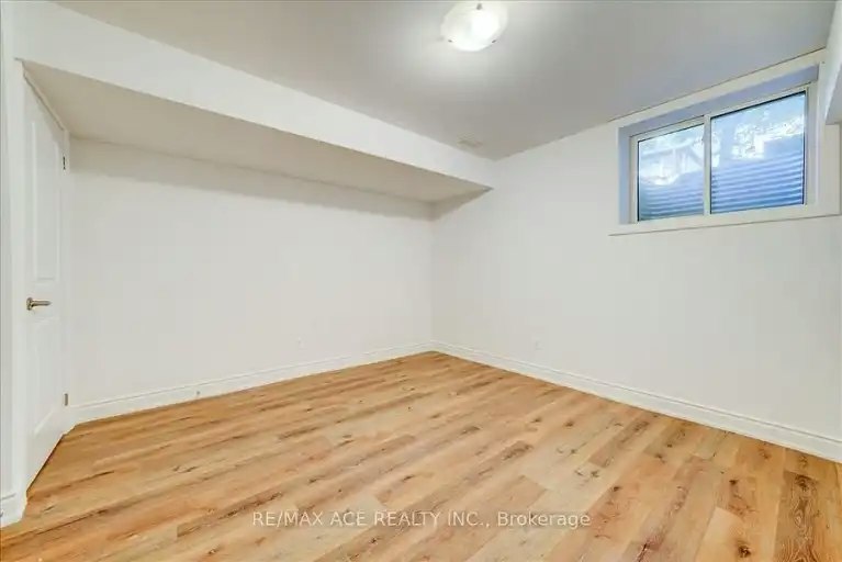 183 Munro Street, Toronto, ON, M4M 2B8 - 3