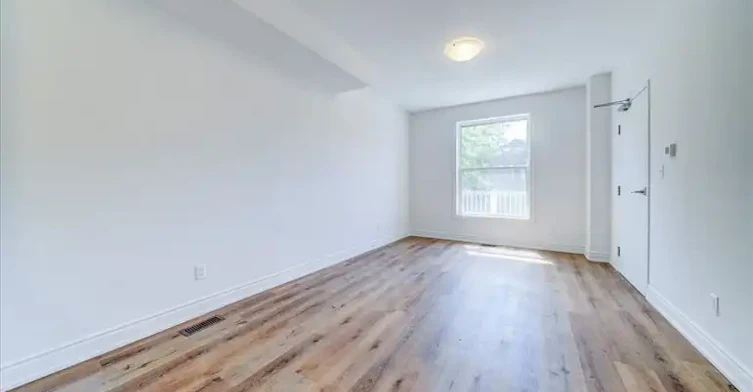 183 Munro Street, Toronto, ON, M4M 2B8 - 2