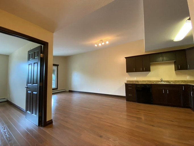 5110 49 Street, Cold Lake, AB, T9M 1X3 - 6