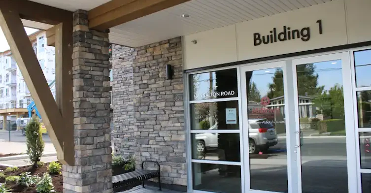 1865 Salton Road, Abbotsford, BC, V2S 0J8 - 2