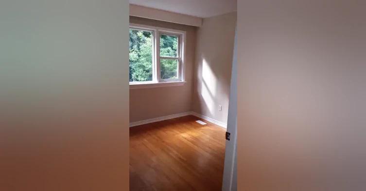 48 Edinborough Court, Toronto, ON, M6N 2E8 - 5