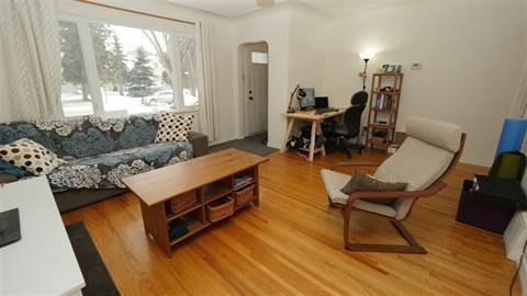 11147 73 Avenue Northwest, Edmonton, AB, T6G 0C5 - 9