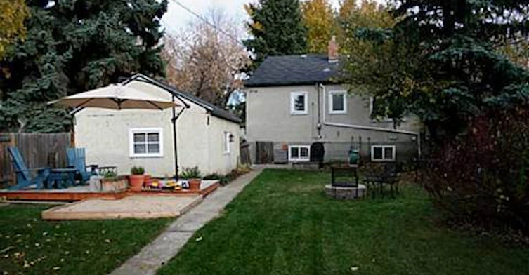 11147 73 Avenue Northwest, Edmonton, AB, T6G 0C5 - 2