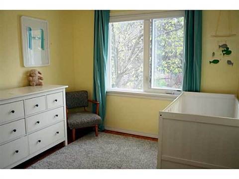 11147 73 Avenue Northwest, Edmonton, AB, T6G 0C5 - 10