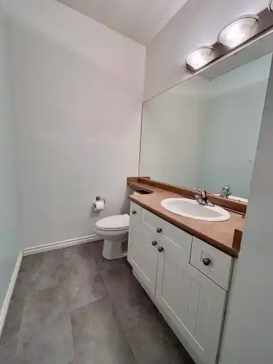 8528 82 Avenue Northwest, Edmonton, AB, T6C 1A9 - 9