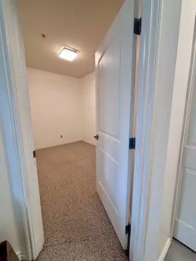 8528 82 Avenue Northwest, Edmonton, AB, T6C 1A9 - 11