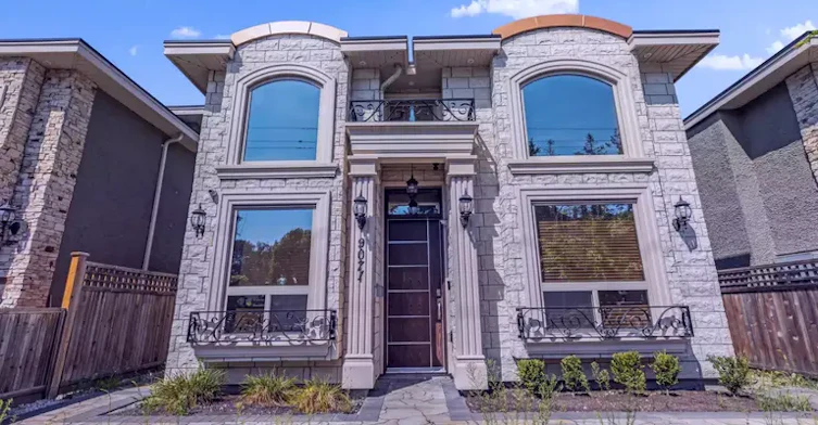 9071 Steveston Highway, Richmond, BC, V7A 1M6