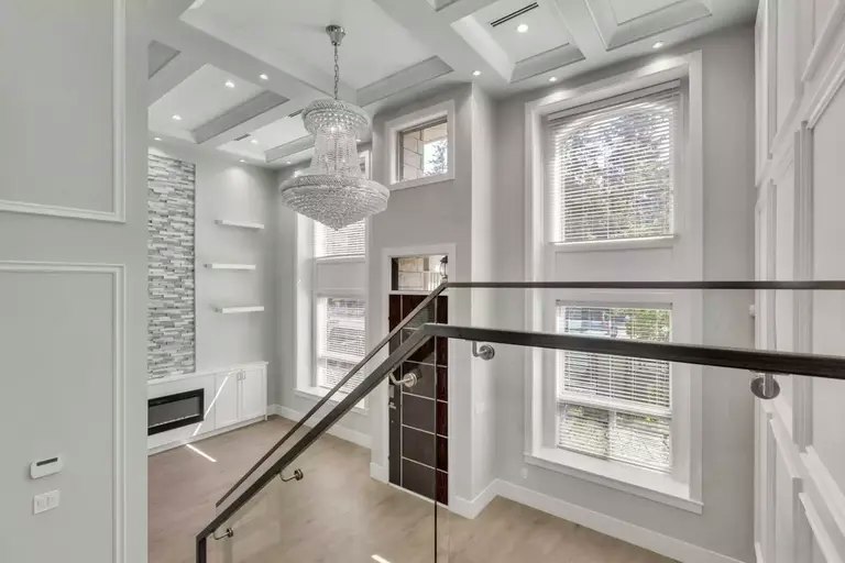 9071 Steveston Highway, Richmond, BC, V7A 1M6 - 5