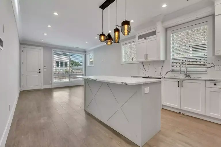 9071 Steveston Highway, Richmond, BC, V7A 1M6 - 6