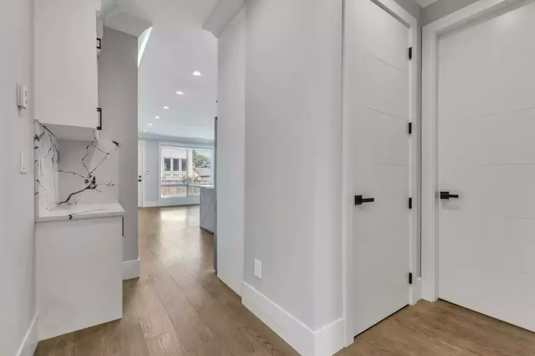 9071 Steveston Highway, Richmond, BC, V7A 1M6 - 9