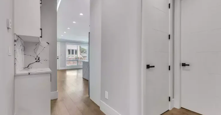 9071 Steveston Highway, Richmond, BC, V7A 1M6 - 9