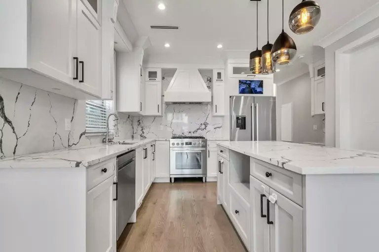 9071 Steveston Highway, Richmond, BC, V7A 1M6 - 8