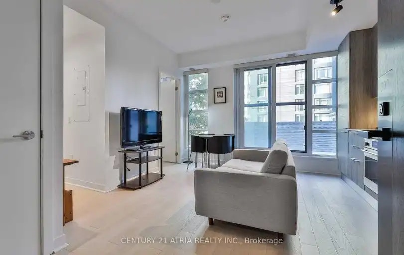 501 Adelaide Street West, Toronto, ON, M5V 0R3 - 8