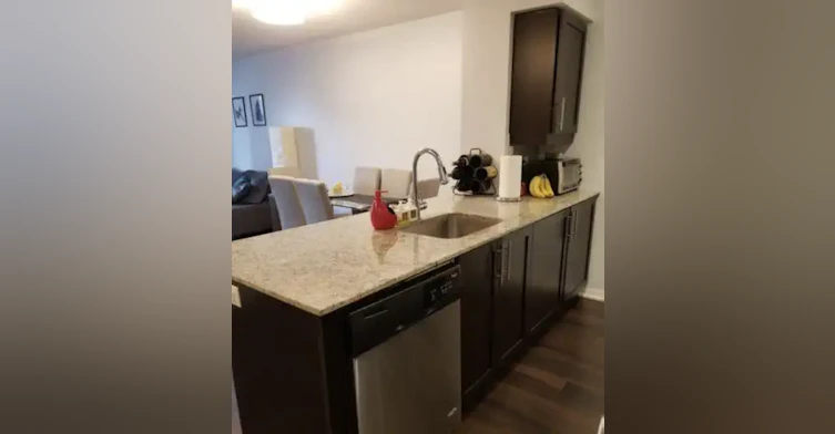 35 Bastion Street, Toronto, ON, M5V 0C2 - 4