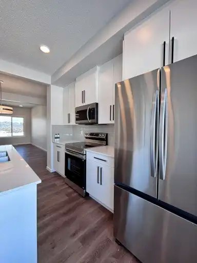 342 Hawthorn Way, Leduc, AB - 8