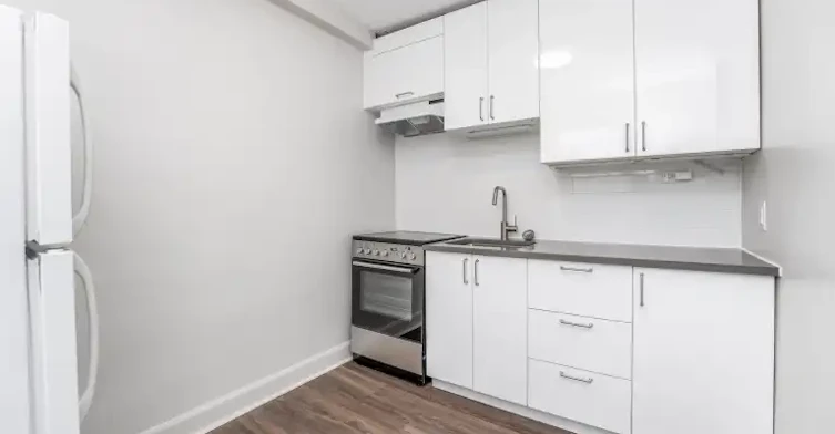 15 Lenore Place, Ottawa, ON, K1L 7X8 - 6