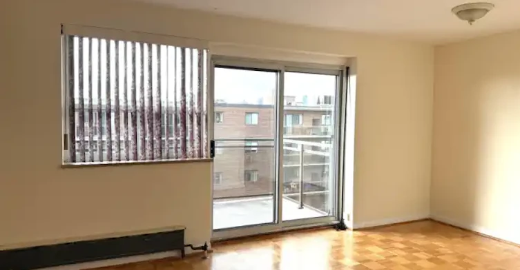 1059 Don Mills Road, Toronto, ON, M3C 1X1 - 4
