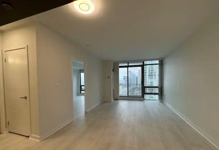 5 Mariner Terrace, Toronto, ON, M5V 3V6 - 13