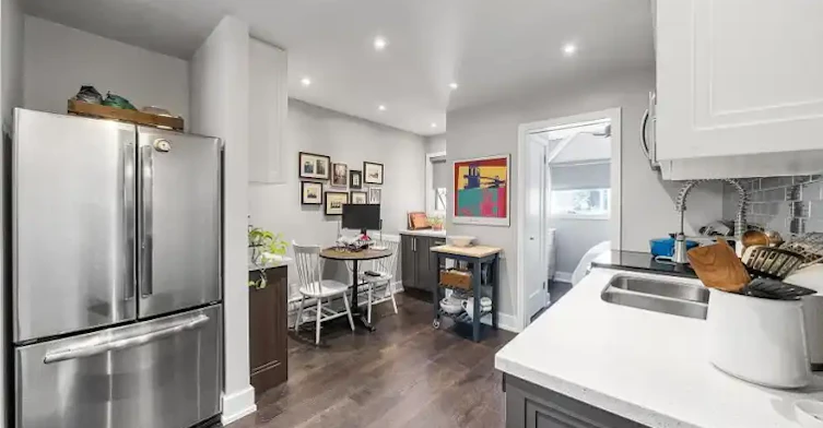 14 Dartford Road, Toronto, ON, M4K 1S5 - 8