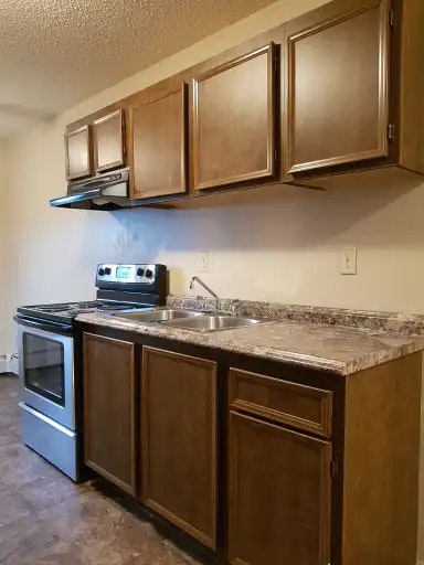 4411 48 Avenue, Red Deer, AB, T4N 3S4 - 6