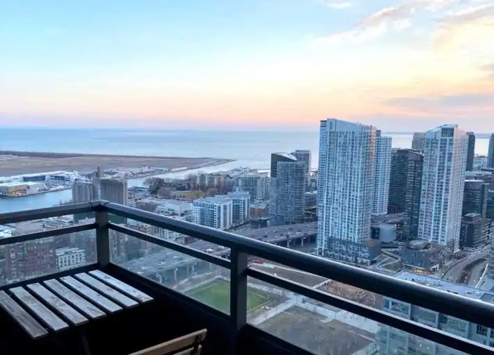25 Telegram Mews, Toronto, ON, M5V 3Z1
