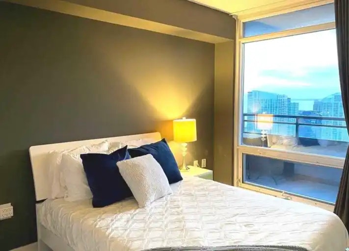 25 Telegram Mews, Toronto, ON, M5V 3Z1 - 9