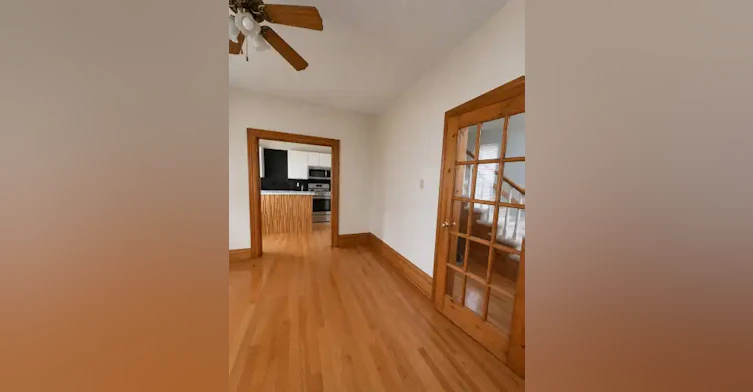 25 Sussex Street North, Kawartha Lakes, ON, K9V 4H3 - 5