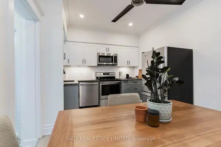 37 Rusholme Road, Toronto, ON, M6J 3H3 - 8