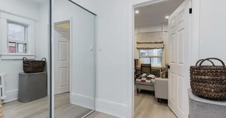 37 Rusholme Road, Toronto, ON, M6J 3H3
