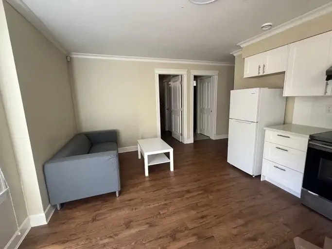 3580 West 19th Avenue, Vancouver, BC, V6S 1C4 - 3