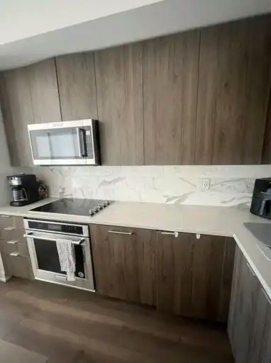 38 Iannuzzi Street, Toronto, ON, M5V 0S2 - 9