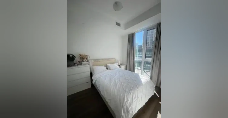 38 Iannuzzi Street, Toronto, ON, M5V 0S2 - 6
