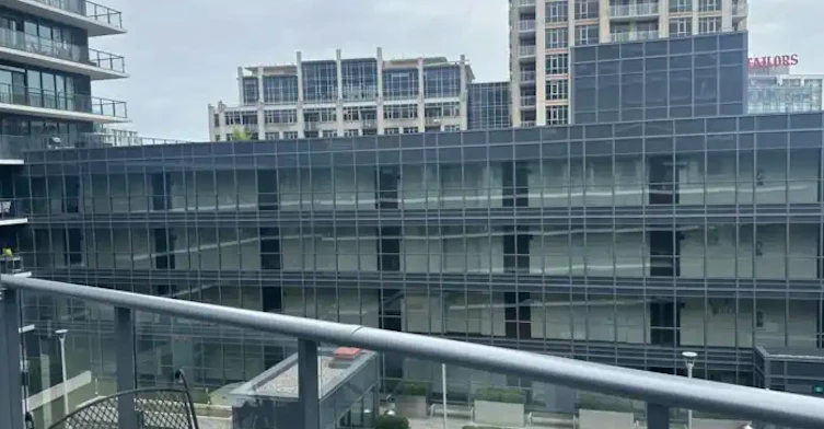38 Iannuzzi Street, Toronto, ON, M5V 0S2 - 17
