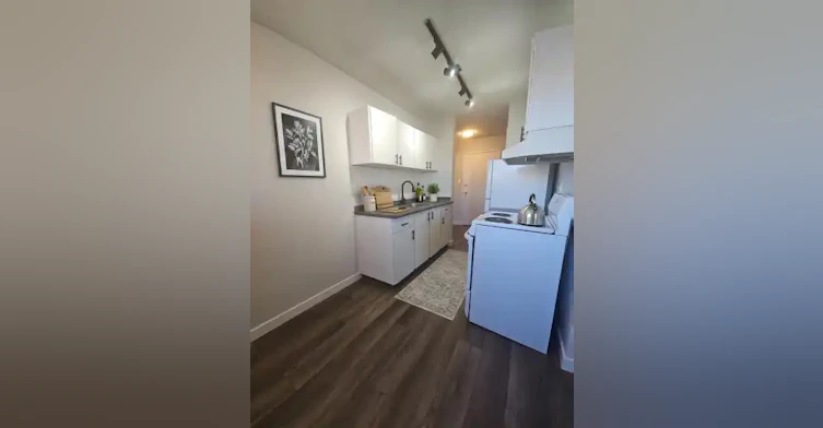 9560 163 Street Northwest, Edmonton, AB, T5P 3M7 - 2