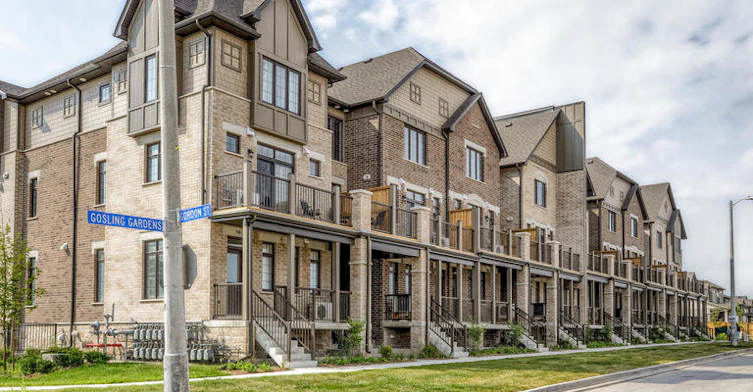 333 Gosling Gardens, Guelph, ON, N1L 1G7